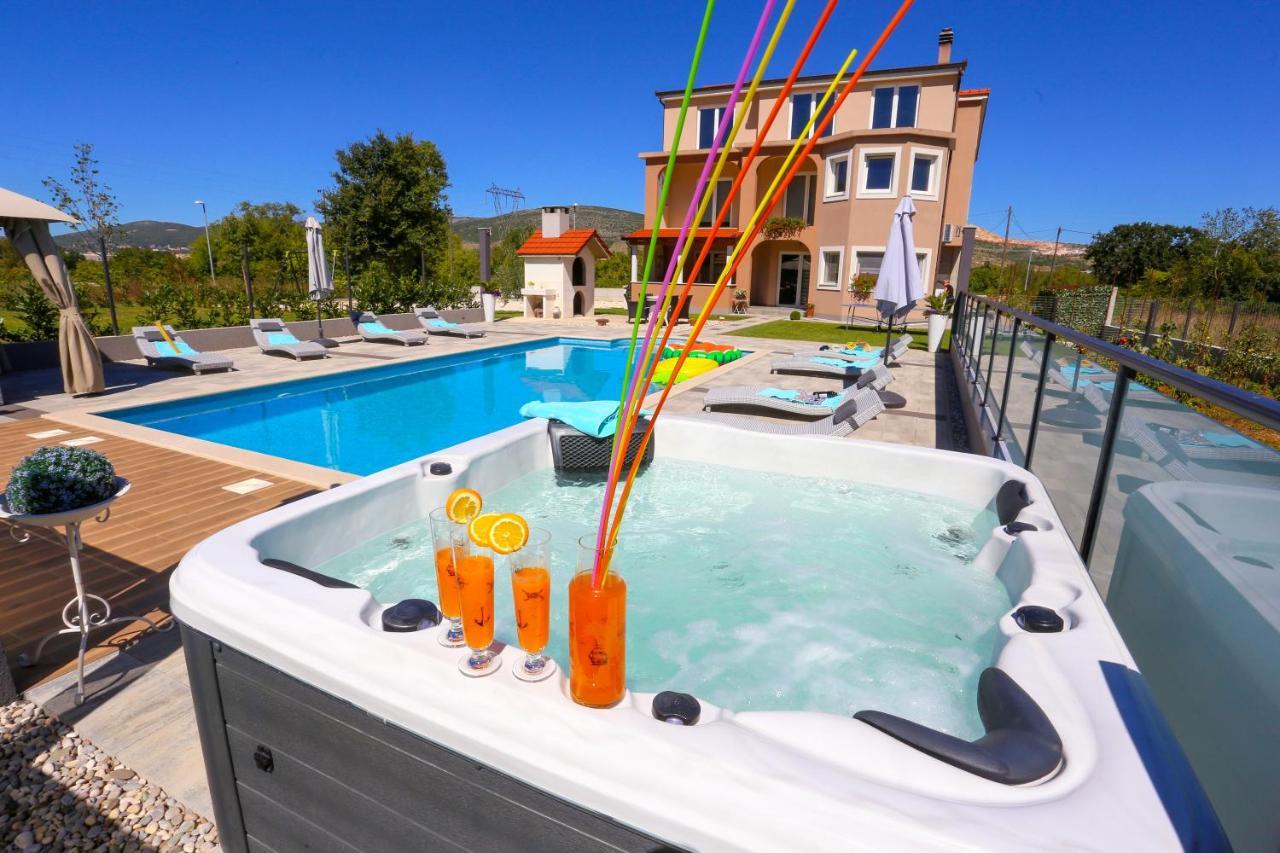 Villa Maris Dugopolje Εξωτερικό φωτογραφία