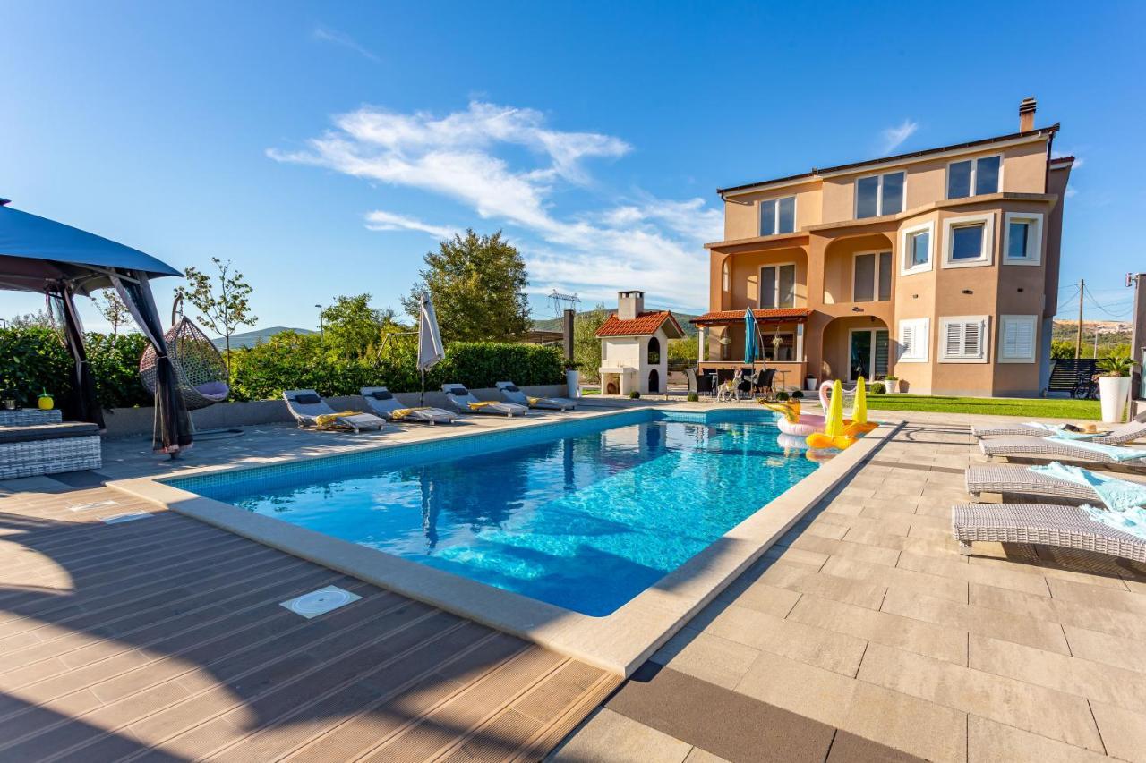 Villa Maris Dugopolje Εξωτερικό φωτογραφία