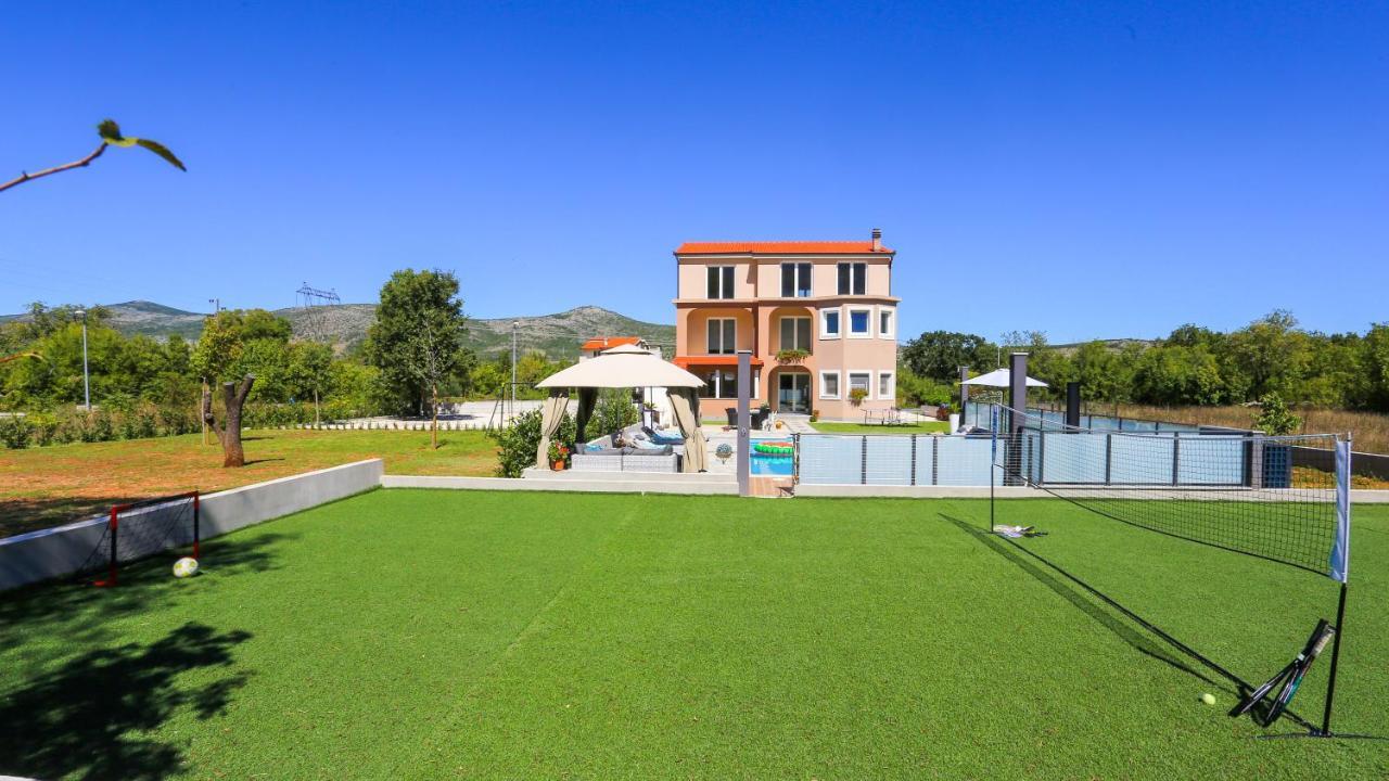 Villa Maris Dugopolje Εξωτερικό φωτογραφία