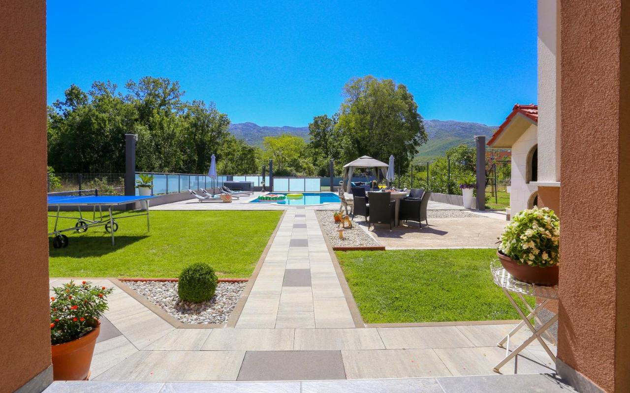 Villa Maris Dugopolje Εξωτερικό φωτογραφία